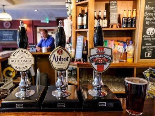 George Inn Radstock Ngoại thất bức ảnh